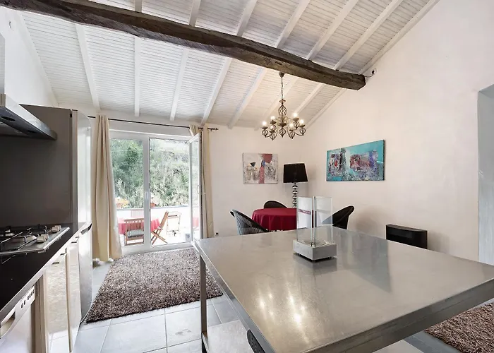 Paradies Ligurien - Imperia 아파트 *